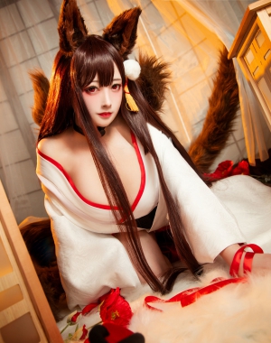 [网红COSER] 念念_D – 赤城 白 无垢 写真集