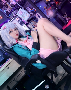 [网红COSER写真] Potato Godzilla – Sagiri 套图