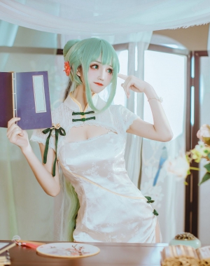 Coser衣衣 – 初音韶华 写真套图