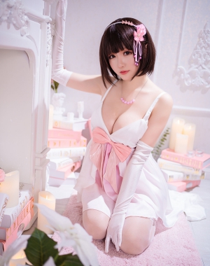 [COS福利] Coser小姐姐星之迟迟 – 加藤惠 特典礼服