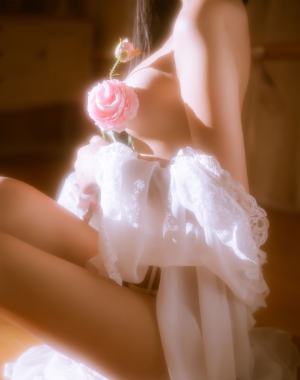 [COS福利] 萌芽儿o0 – 金色套装